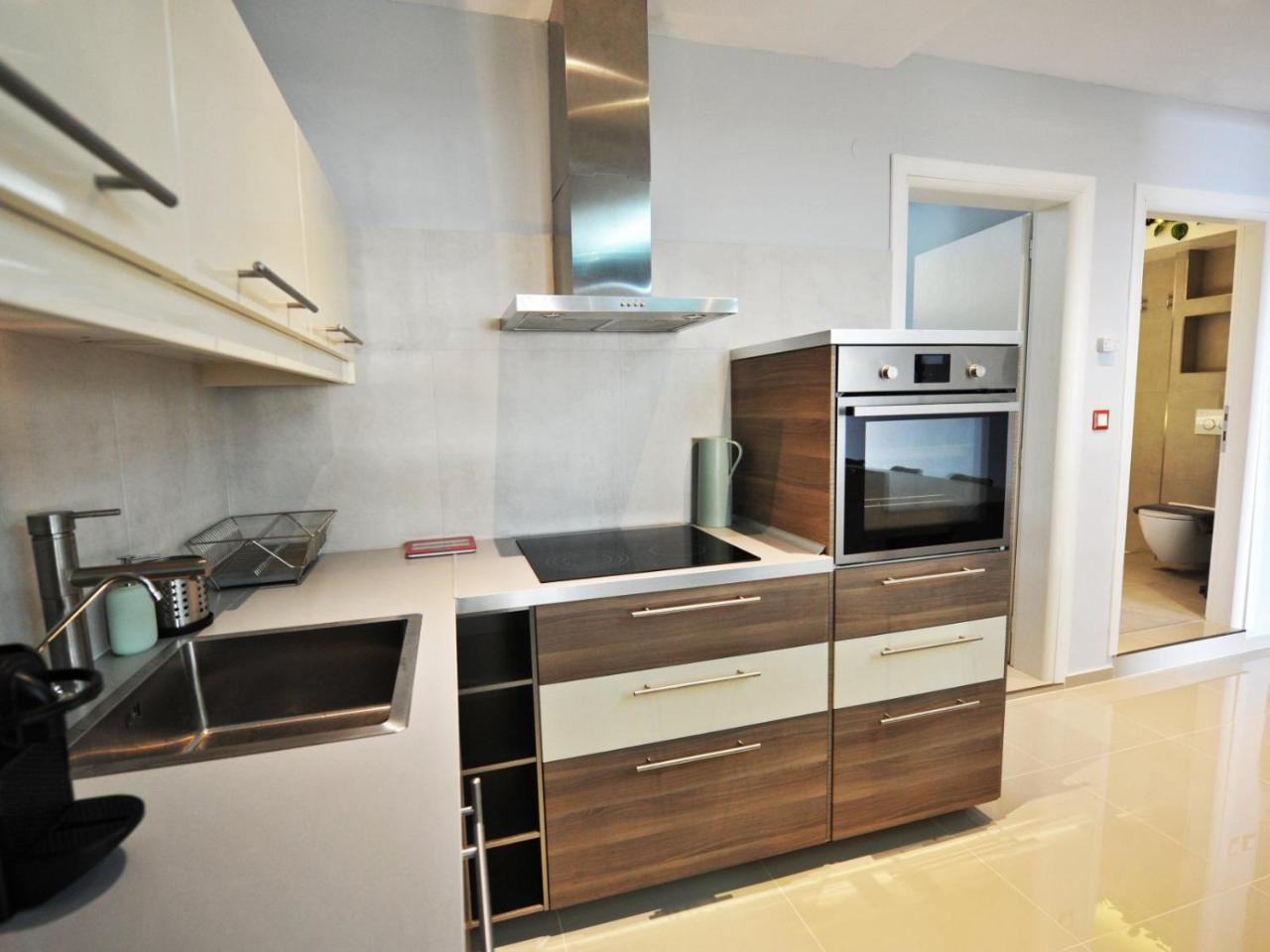 Lancaster Mansion By Travelpro Services Halkidiki Fourka