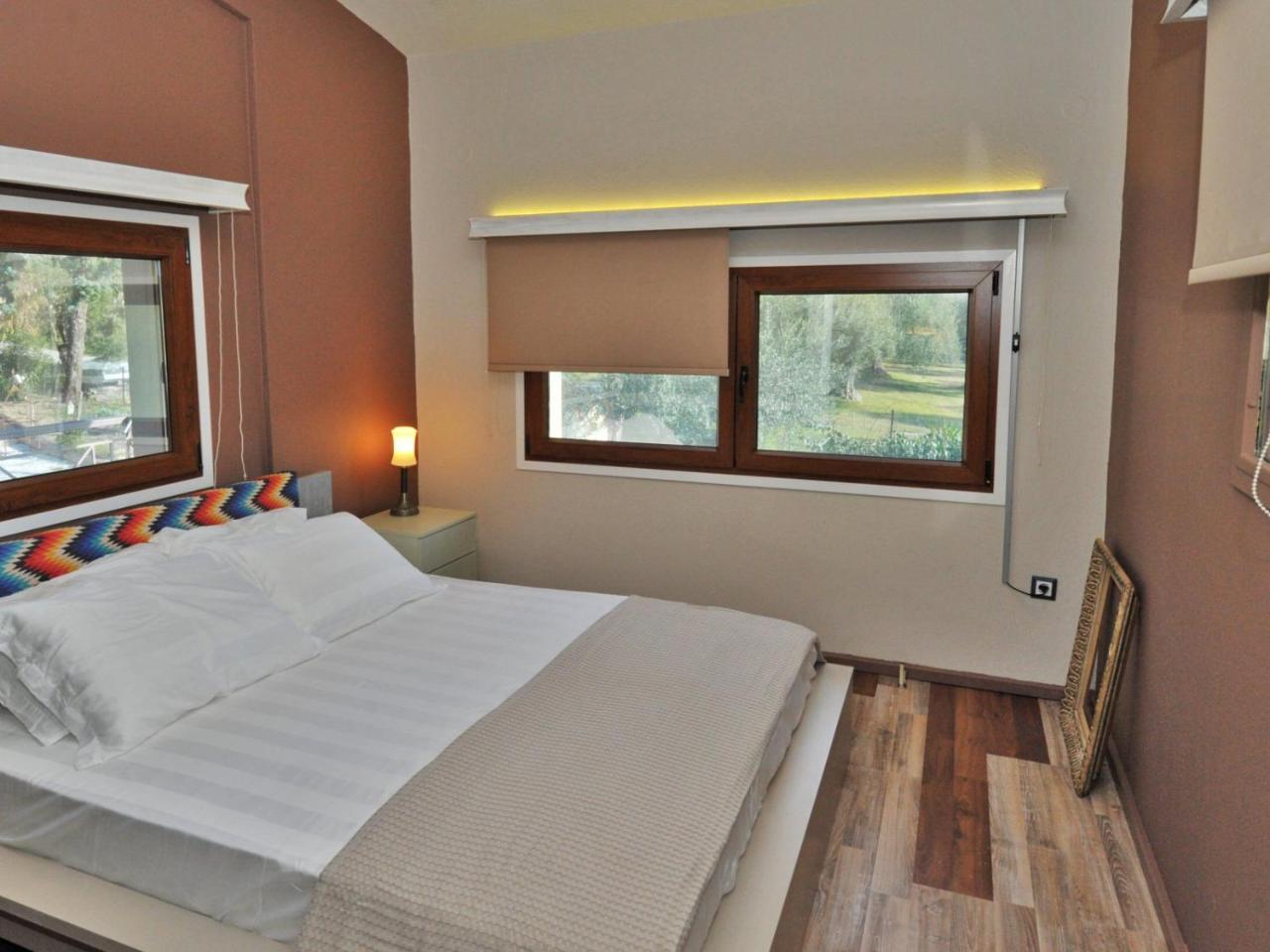 Villa Lancaster Mansion By Travelpro Services Halkidiki Fourka