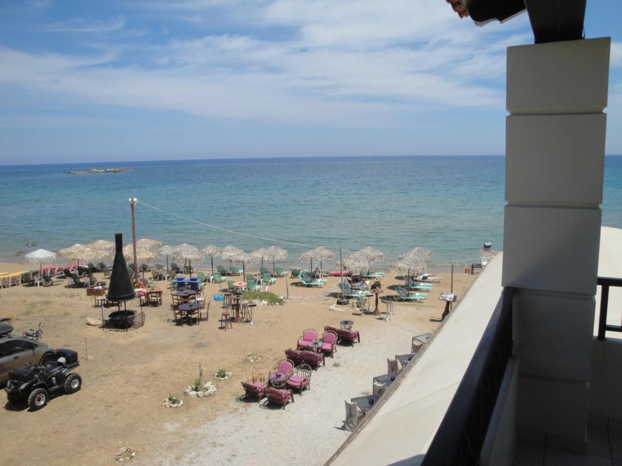 Sky And Sea 1 Holiday home *
