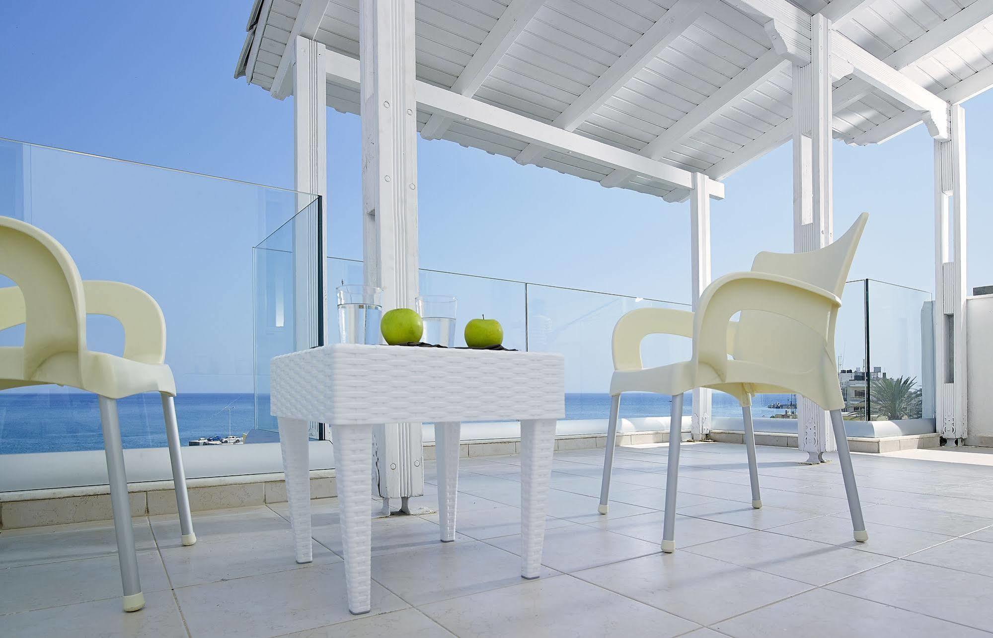 Coral Hotel Hotel 3*