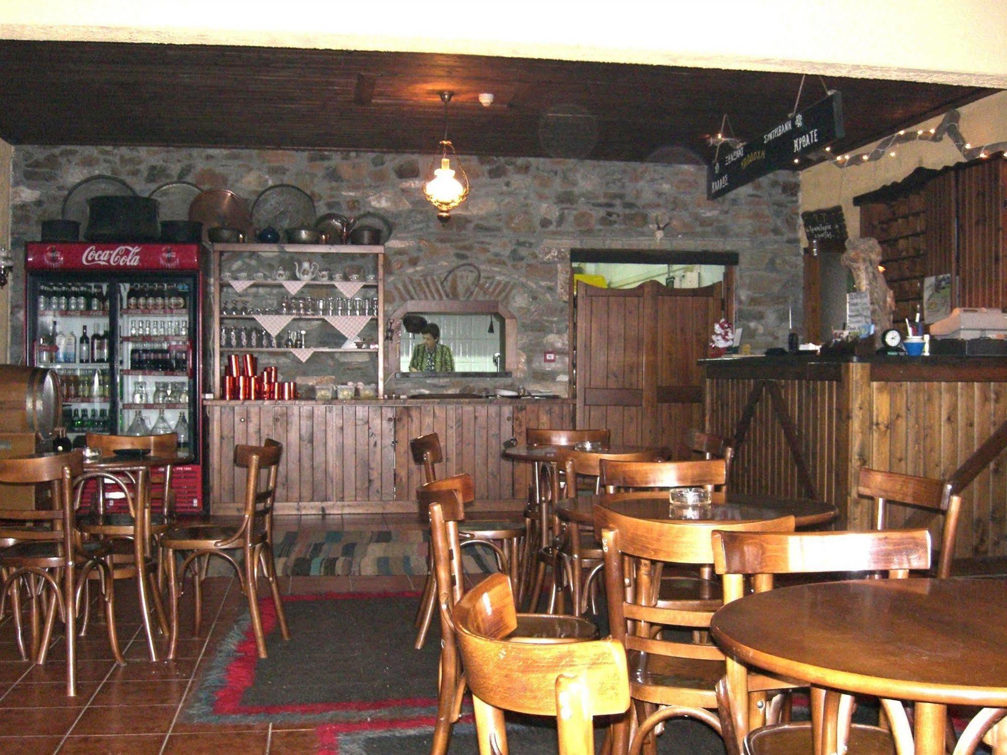 Hotel Sintrivanis Mountain Ano Skotina