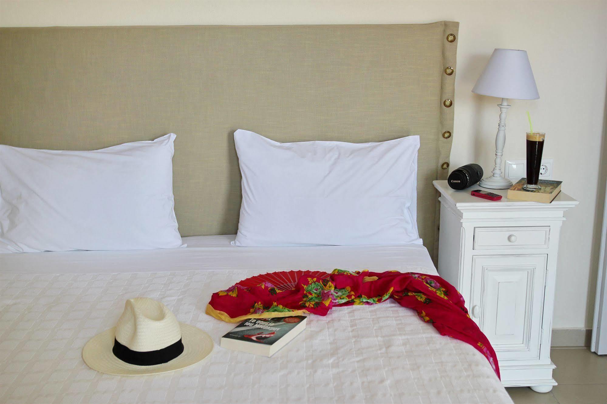 Village 5* Skopelos Town