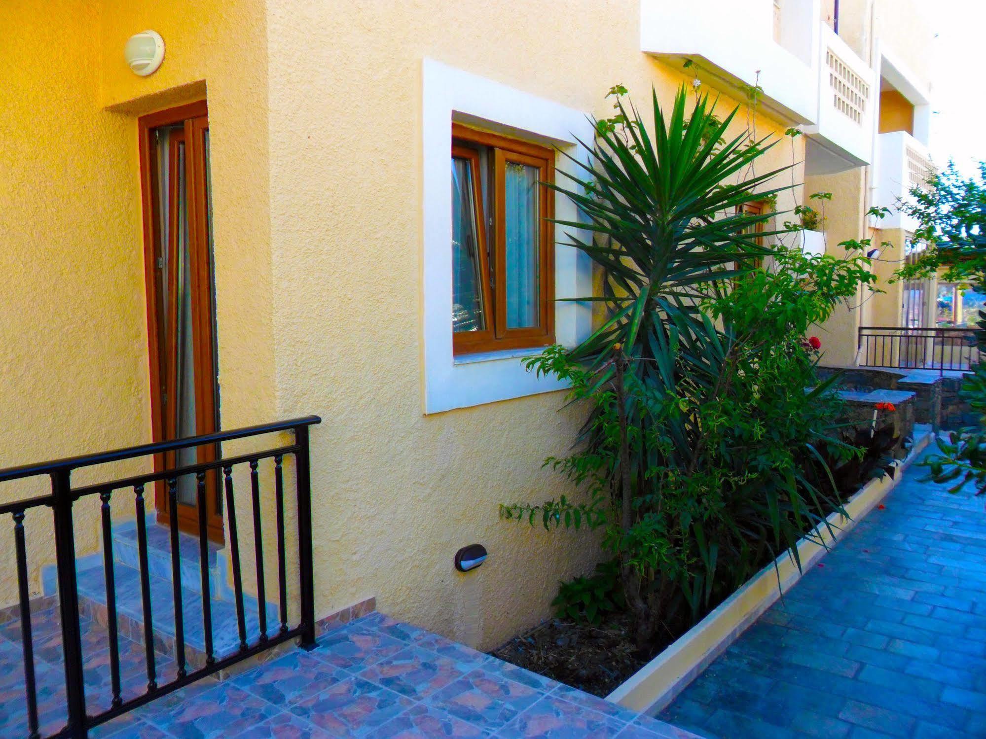 Katerini 3* Platanes (Rethymno)