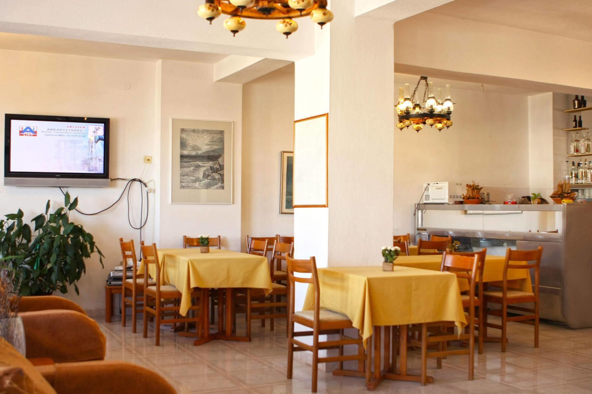 Hotel Kastro 2*