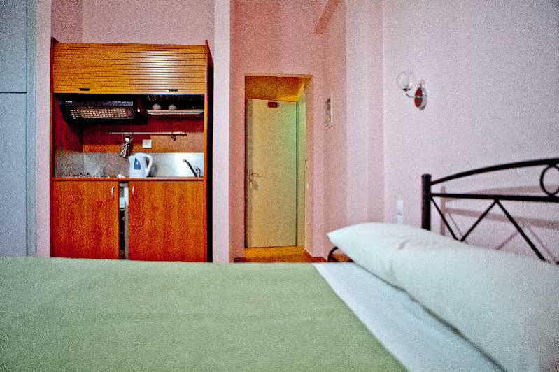 Aparthotel Venetia Perdika (Aegina)