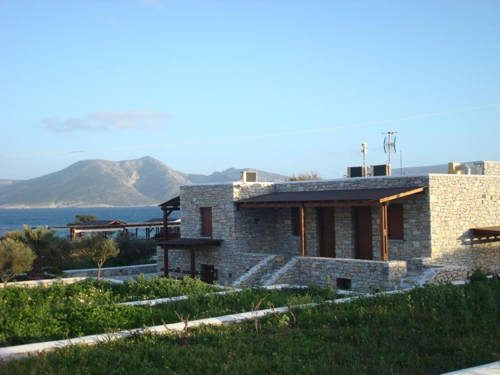 Fanos * Koufonisia