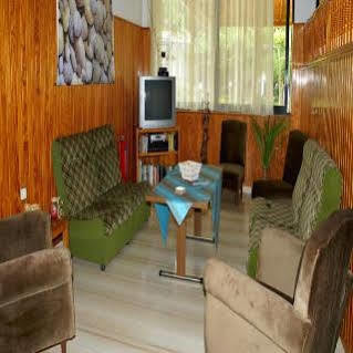 Golden Beach Hotel
