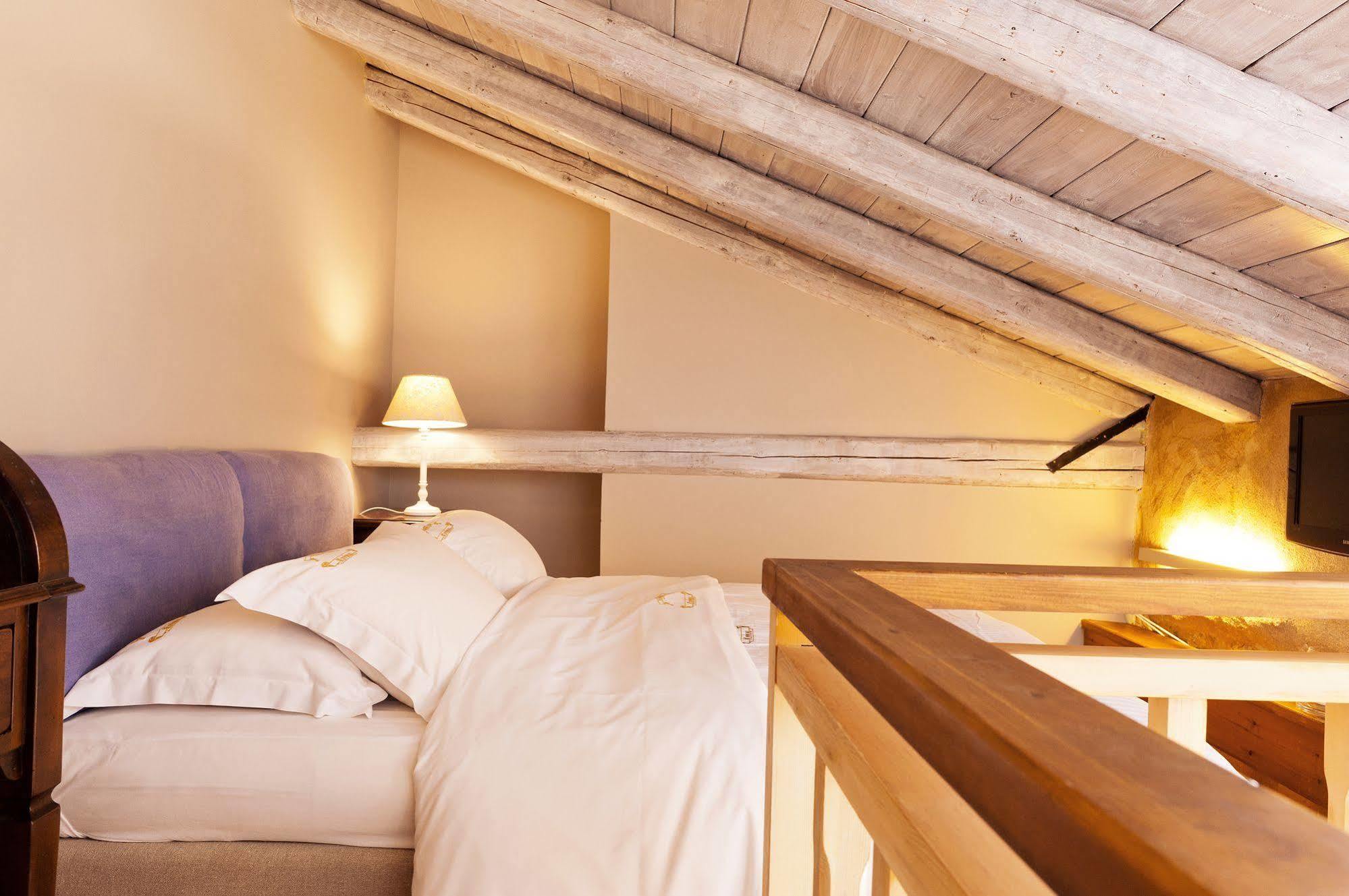 Hotel Kyrimai 4*