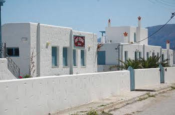 Antigoni Studios * Skyros
