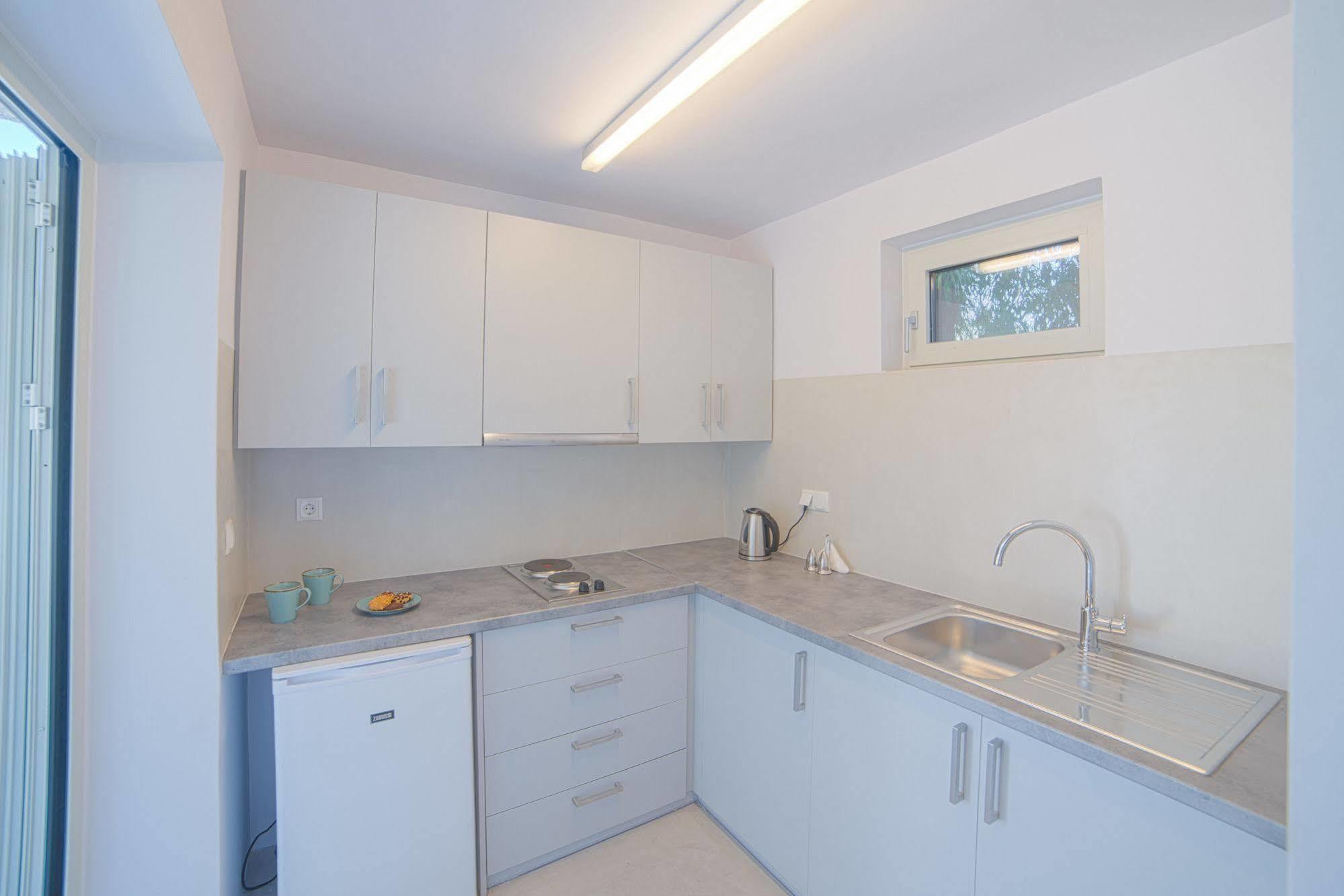 Lavender Cove Aparthotel 3*