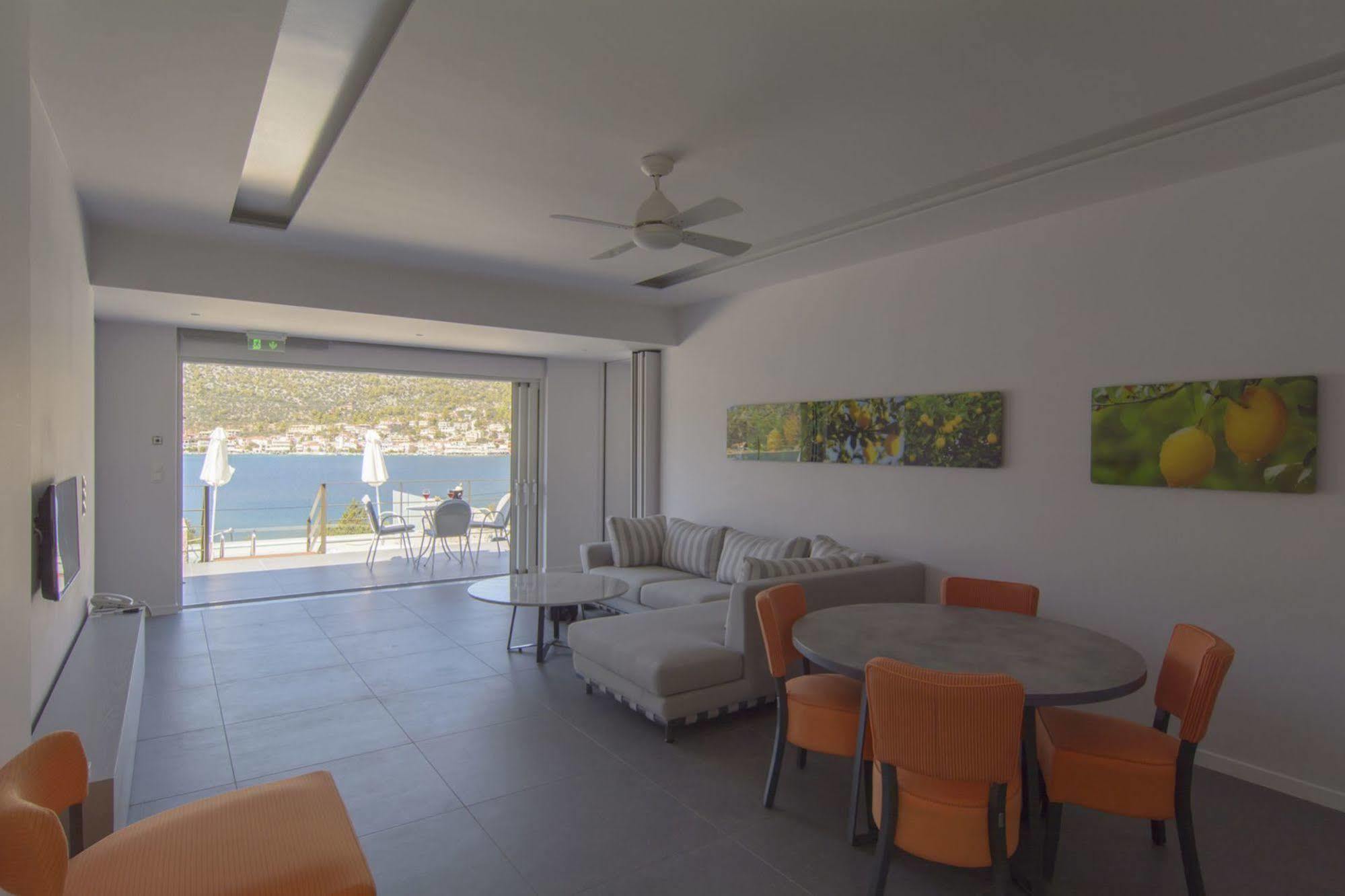 Aparthotel Lavender Cove 3*