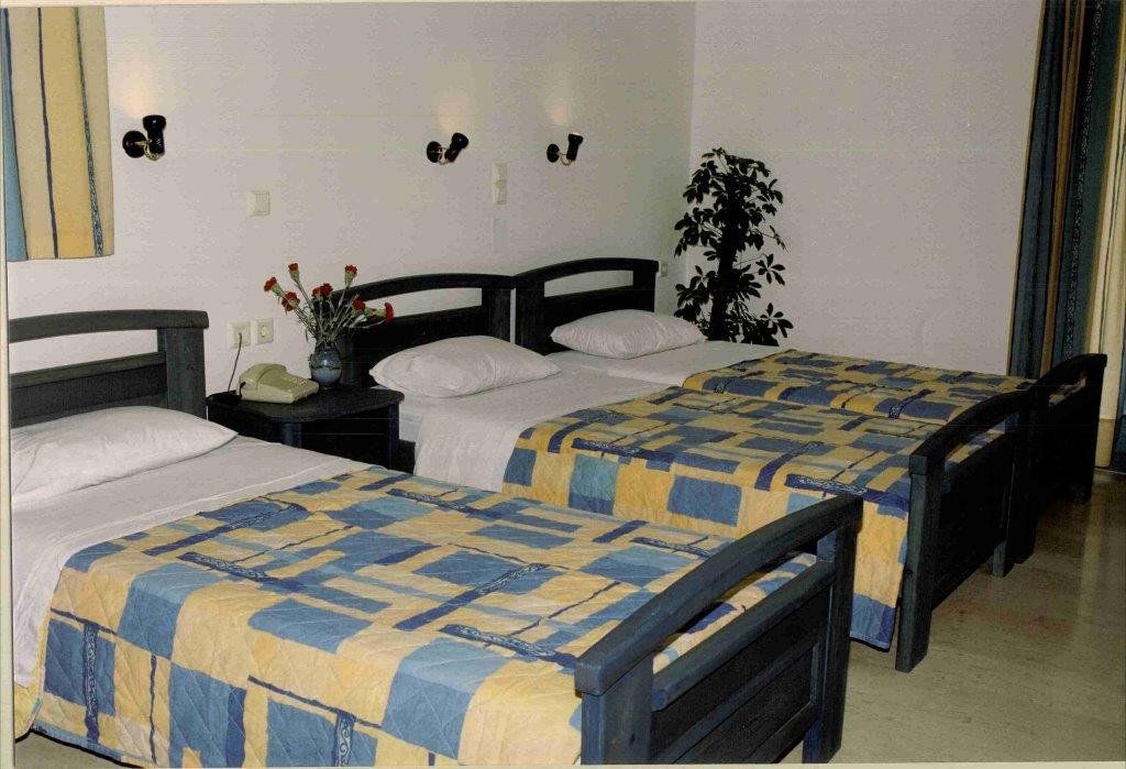 Kleanthi Aparthotel 3*