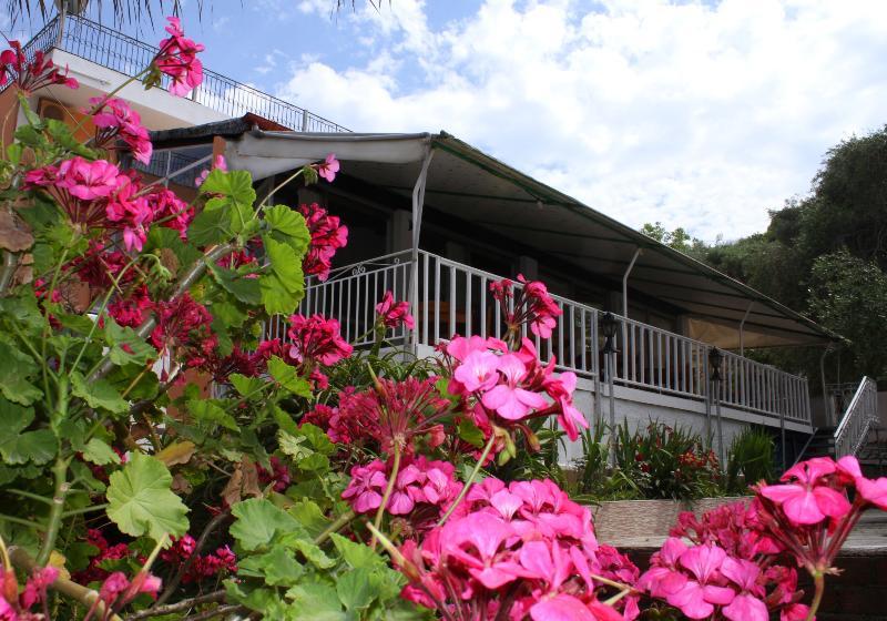 Tina Hotel Limni (Corfu)