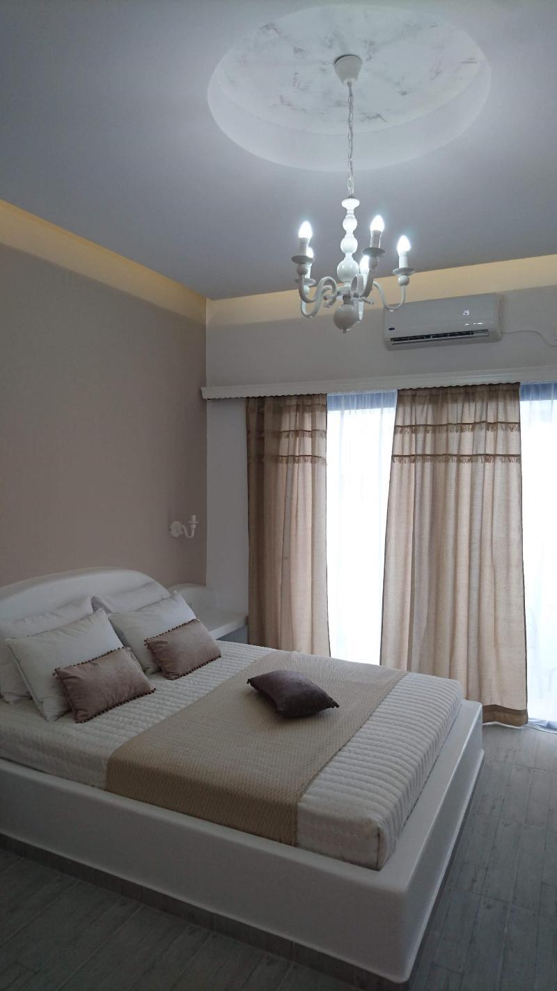 Ino Hotel