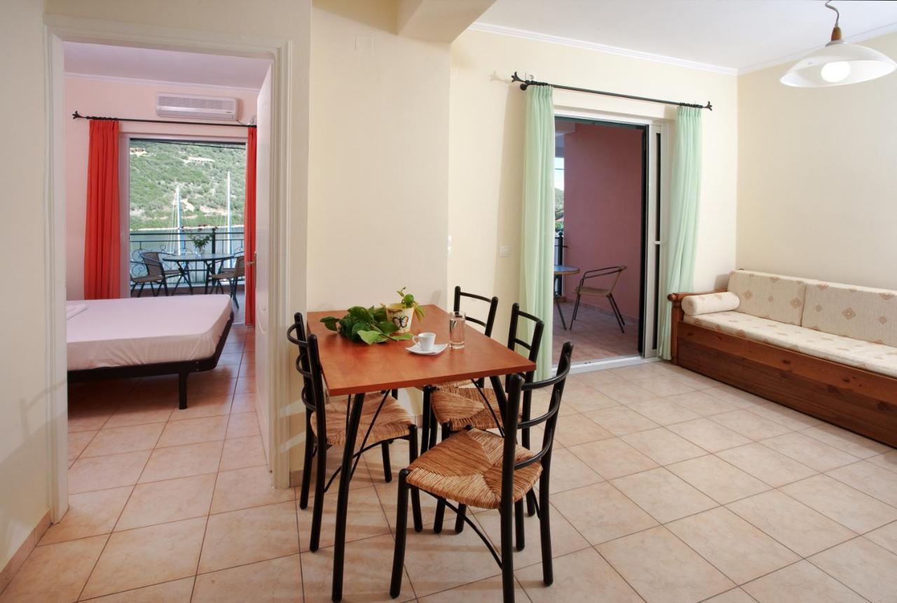 Asterida Aparthotel