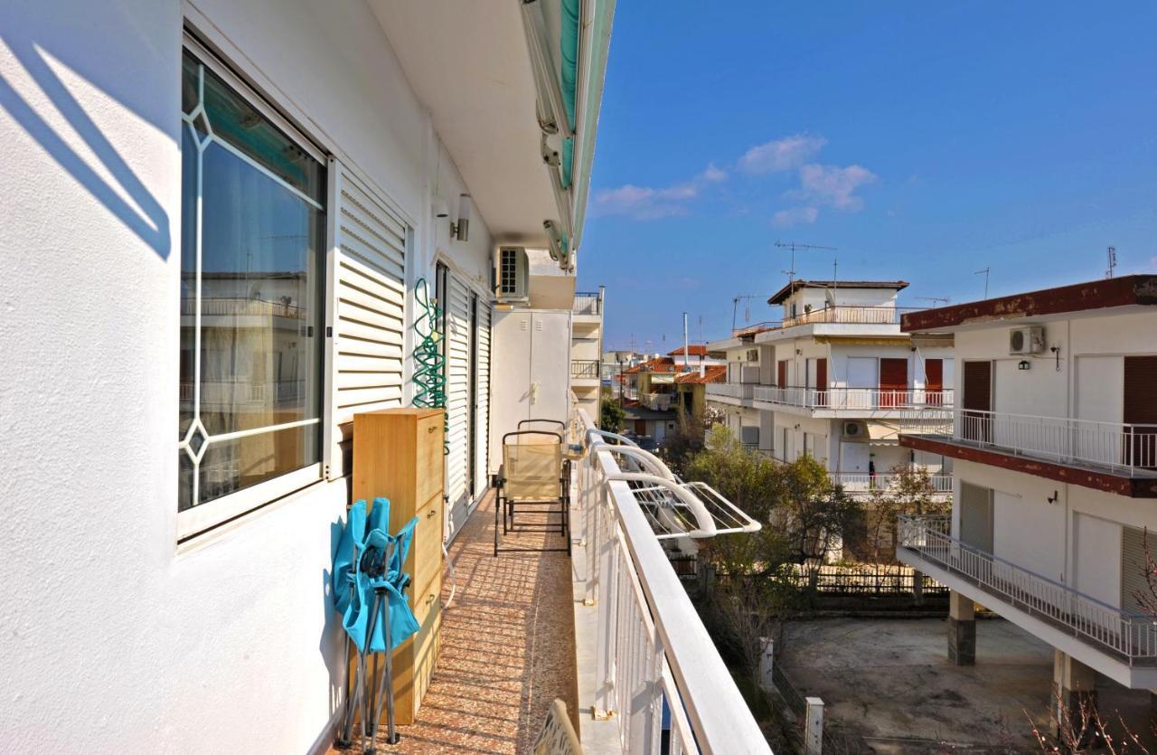 Themis 40 Steps From * Paralia Dionysiou