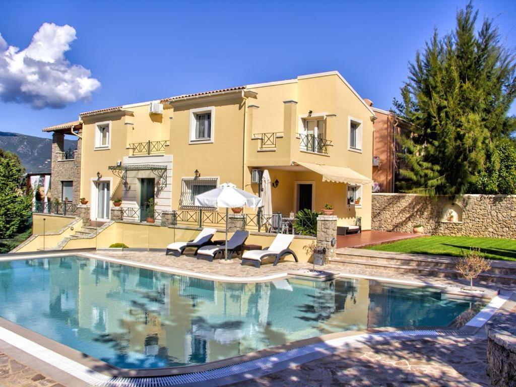 Villa Dionysia Dassia (Corfu)