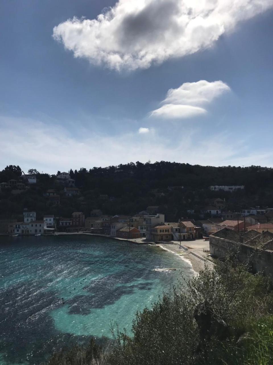 Spyros Aronis Longos (Paxos)
