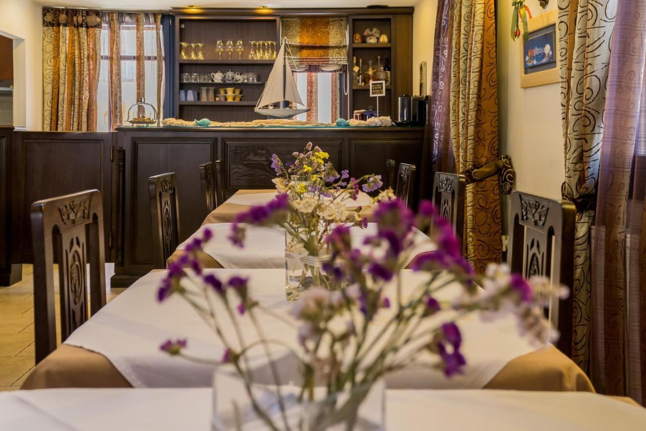 Guest house 