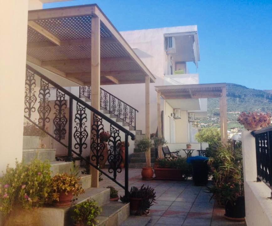 Golden Star Apartment Makrygialos