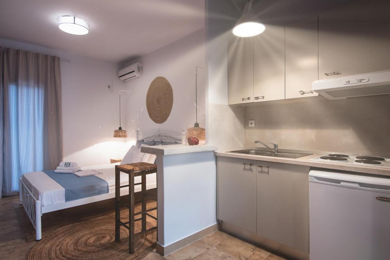 Apartment Kallisti & *