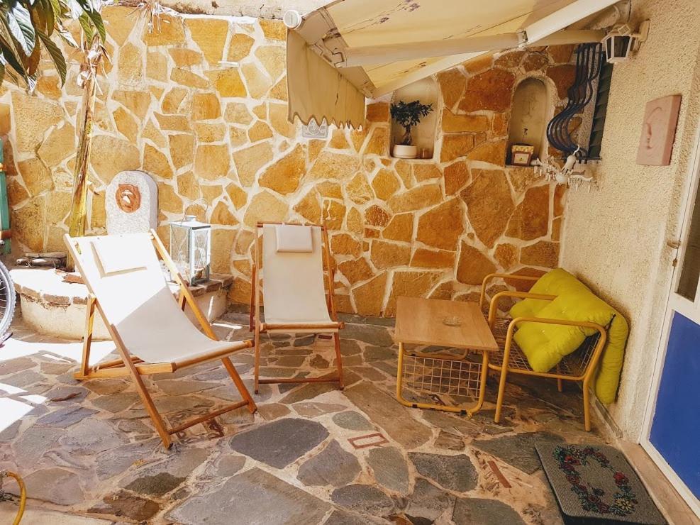 Glyfada Studio Apartment