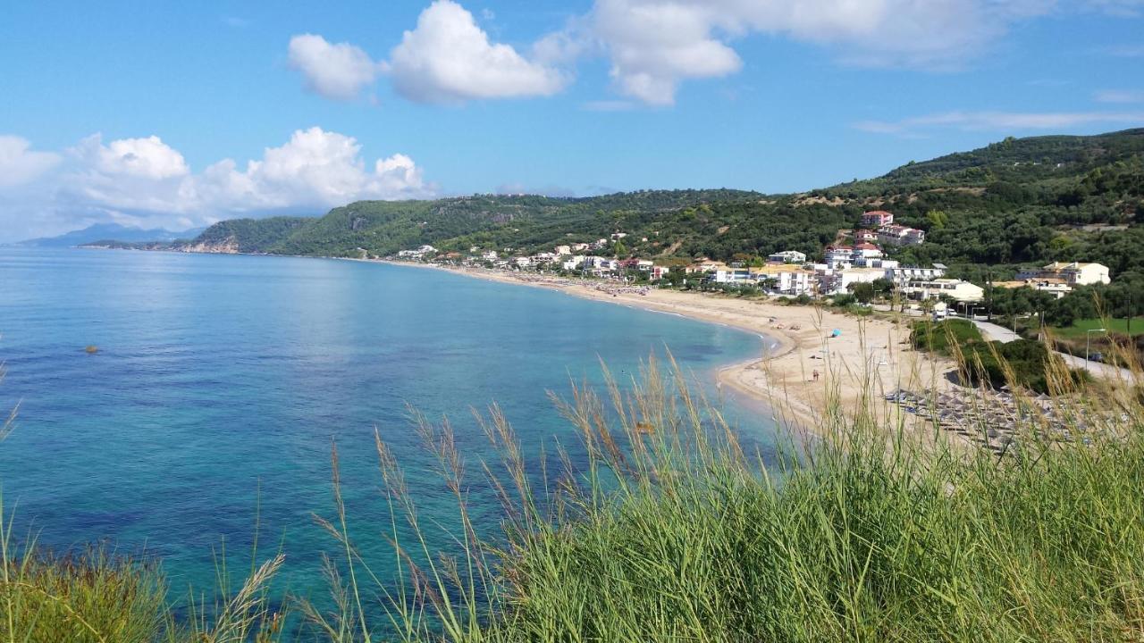 Aparthotel Magda Paralia Vrachou