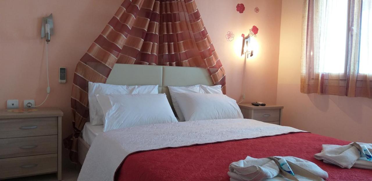 Aparthotel Delfini *