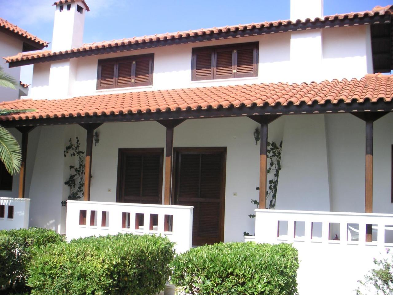 House Hotel 3*