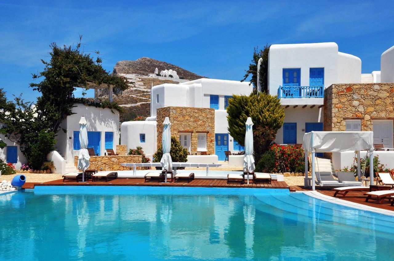 Chora & Hotel 4*