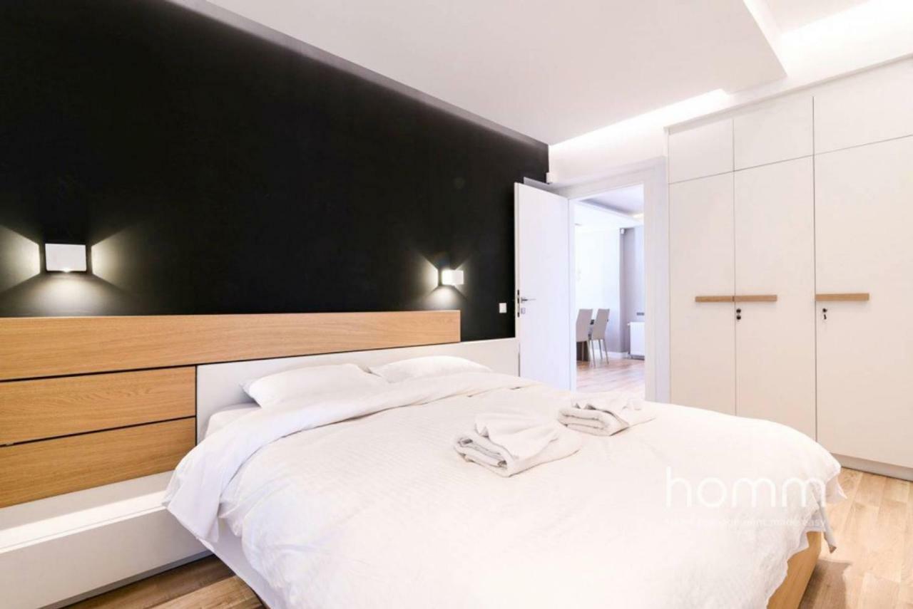 142m² Bright With Marina View Alimos