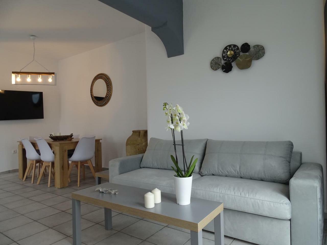 Santoriviera House Holiday home Fira (Santorini)