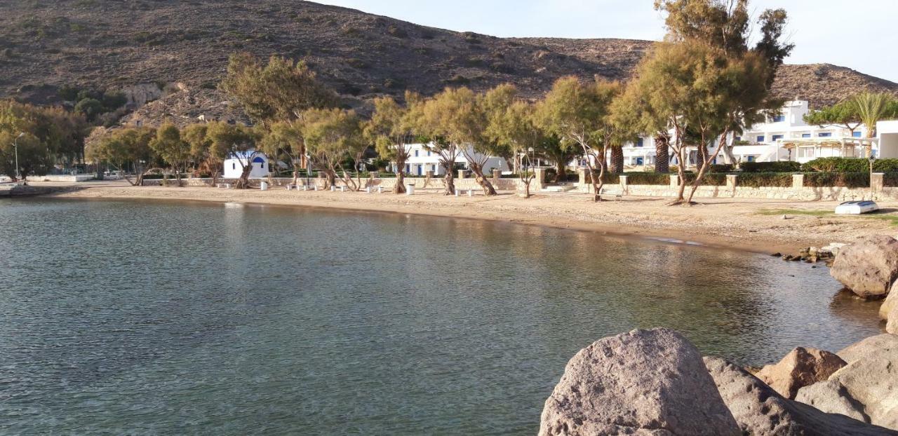 Guest house Katerina Adamantas (Milos)