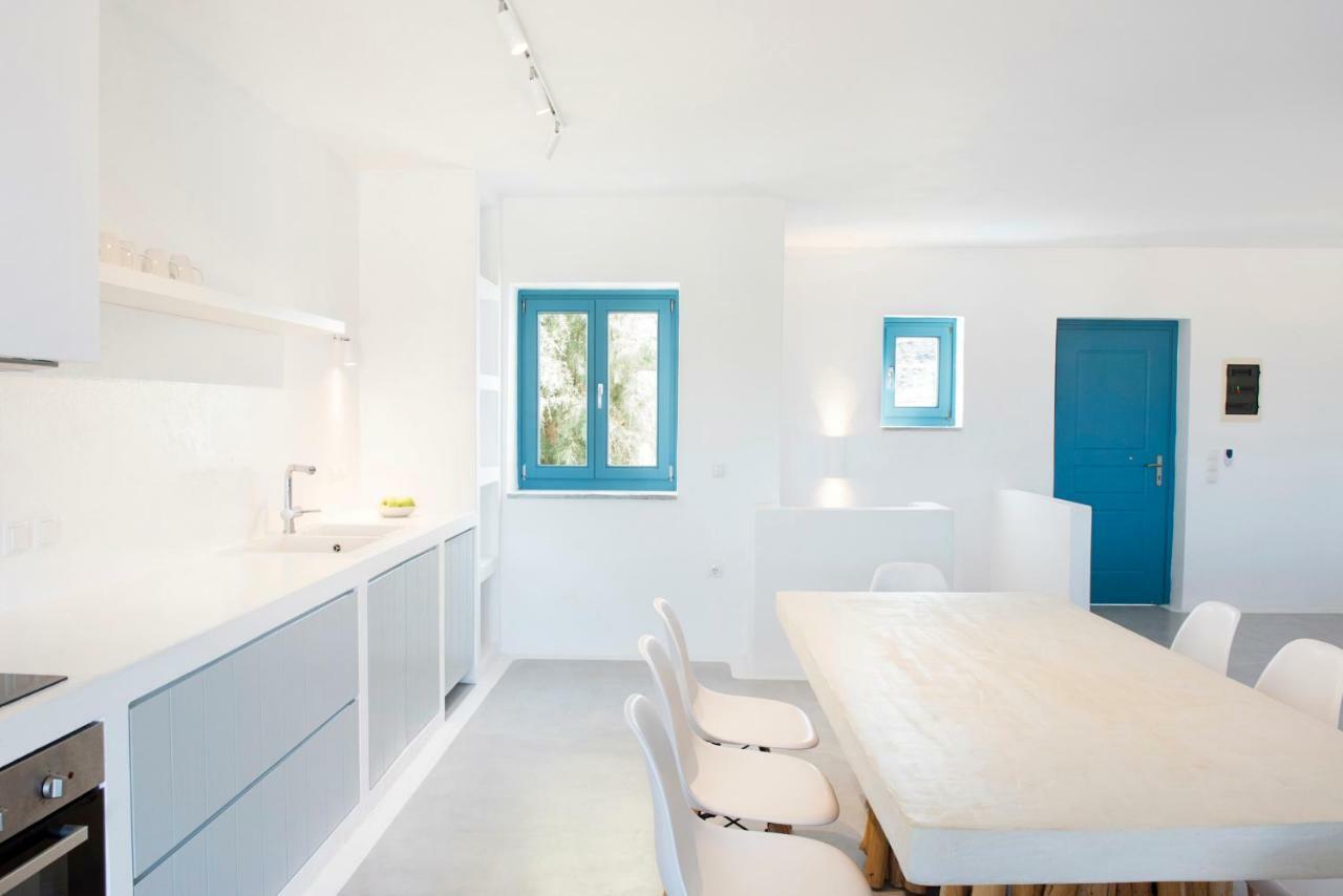 Seaside Paros - *