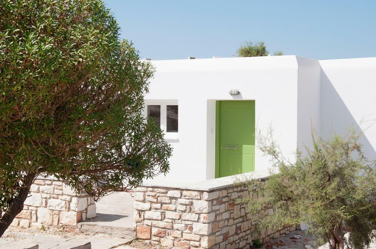 Seaside Paros - * Naousa (Paros)