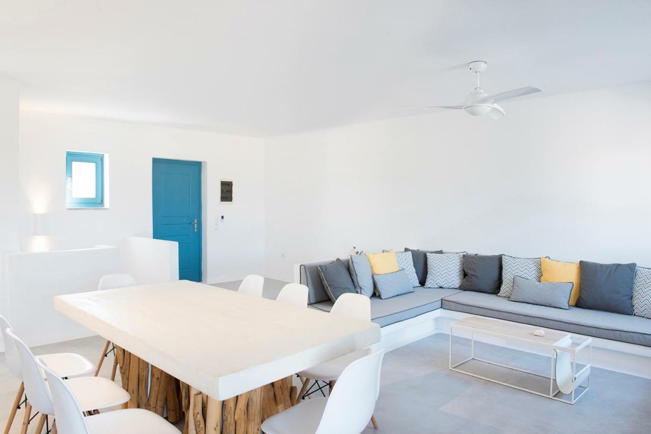 Seaside Paros - *