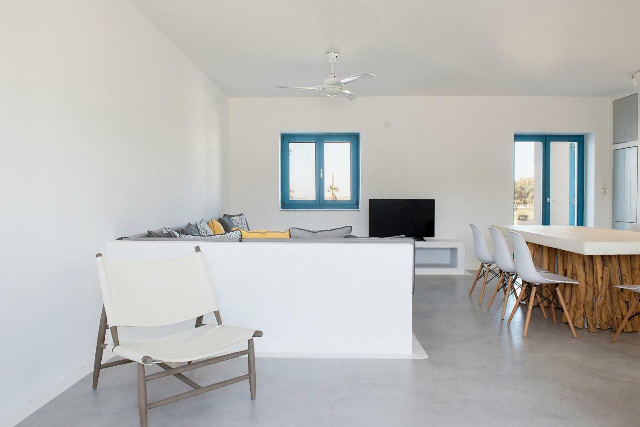 Seaside Paros - *