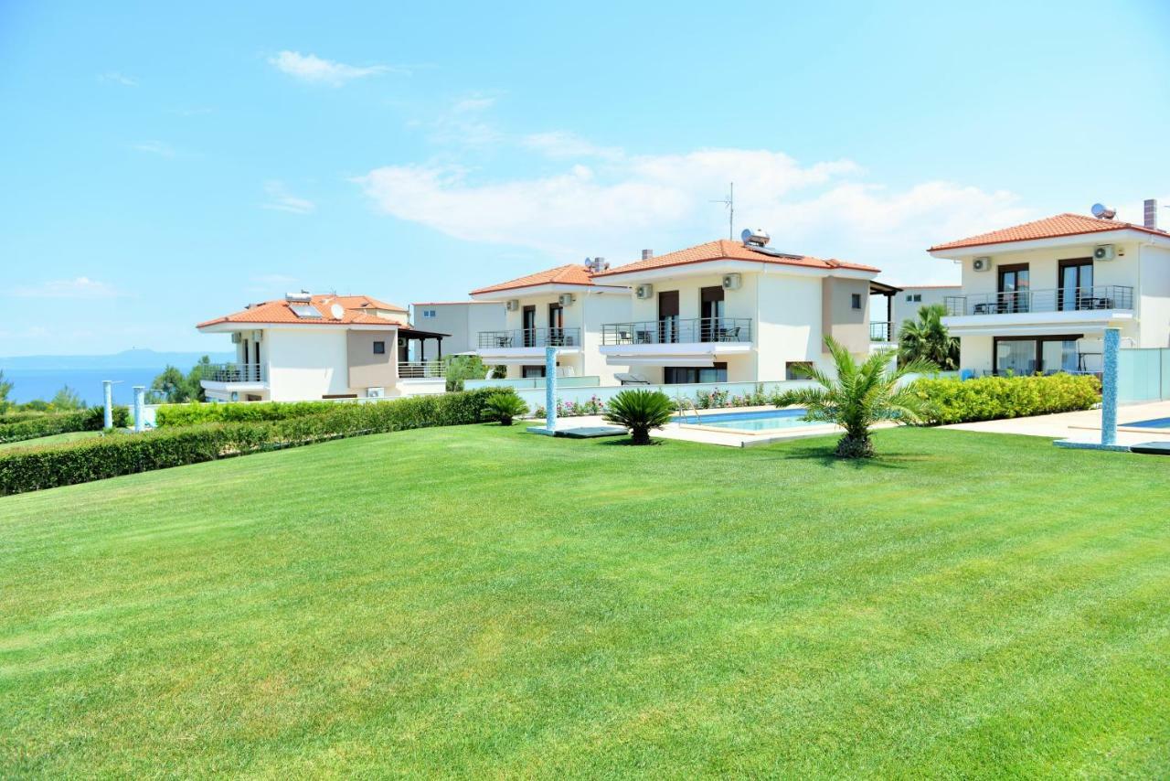 Villas * Hanioti