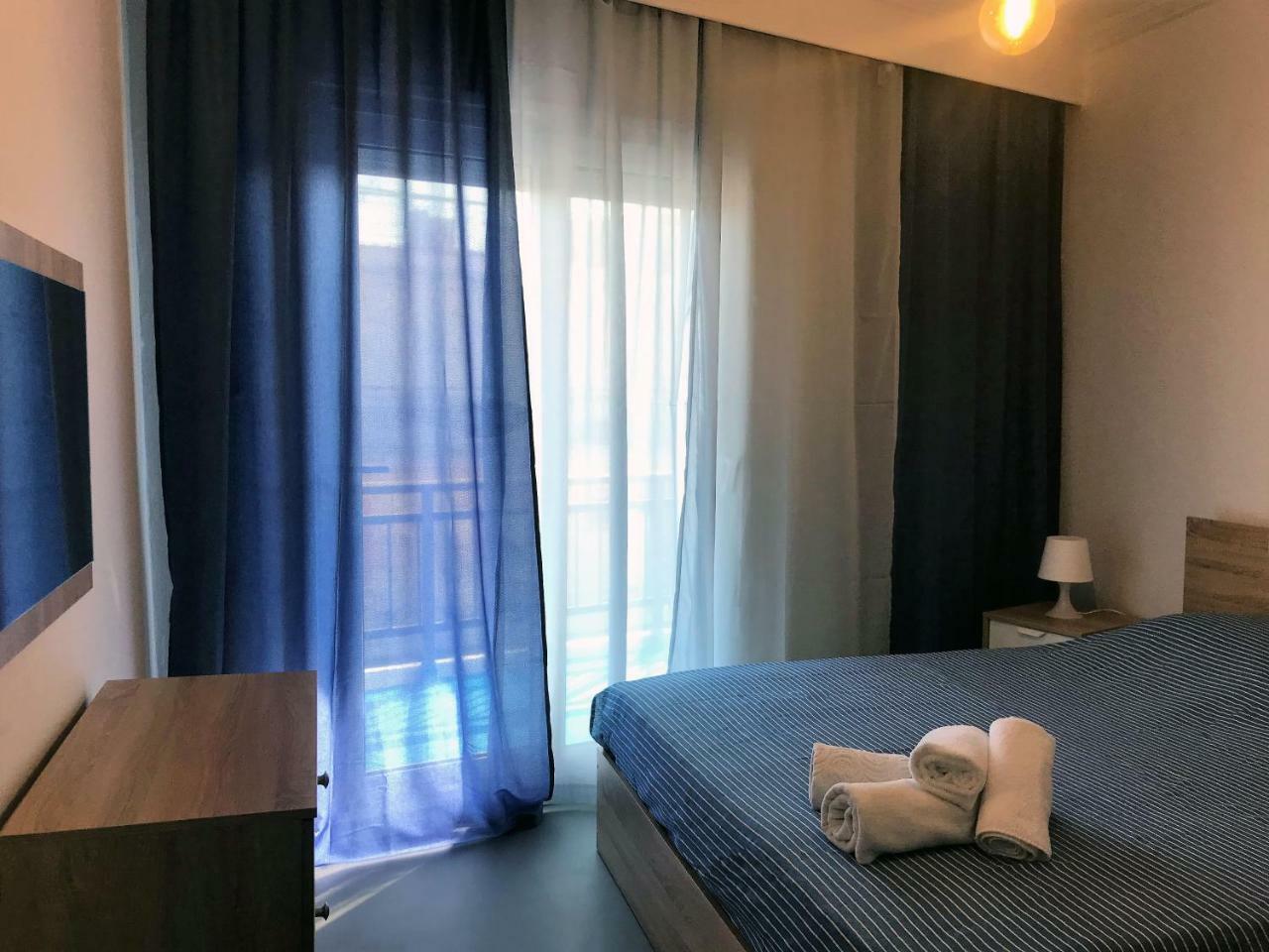 Apartment Upper Deck Apt. Nea Peramos (Macedonia)