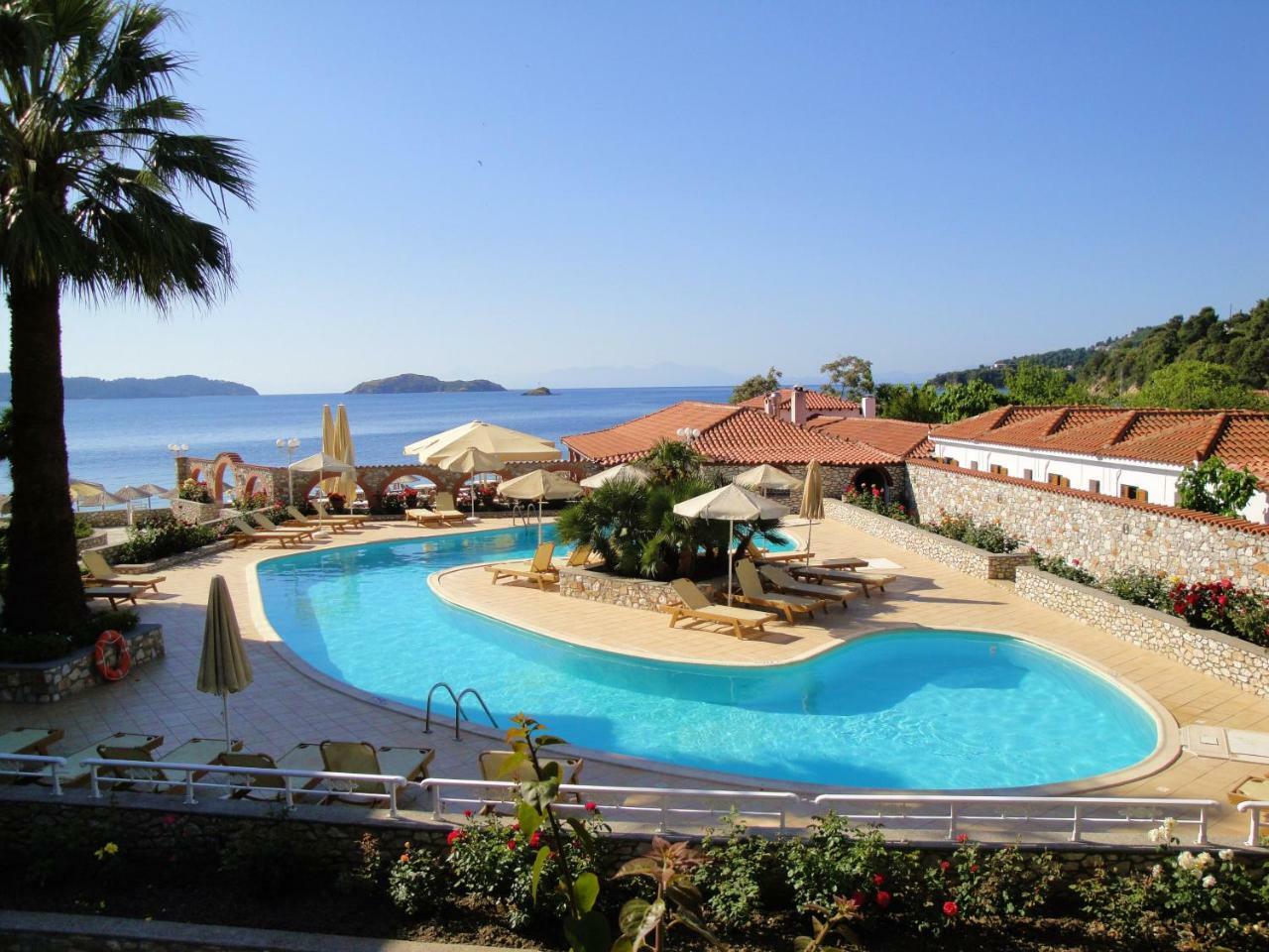 Esperides 4* Achladies (Skiathos)