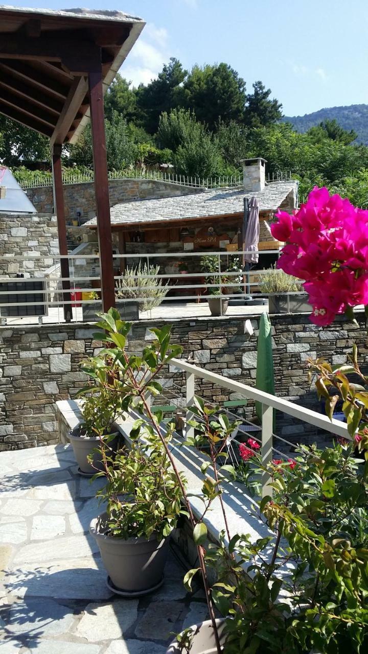 Villa Pacithea Villas