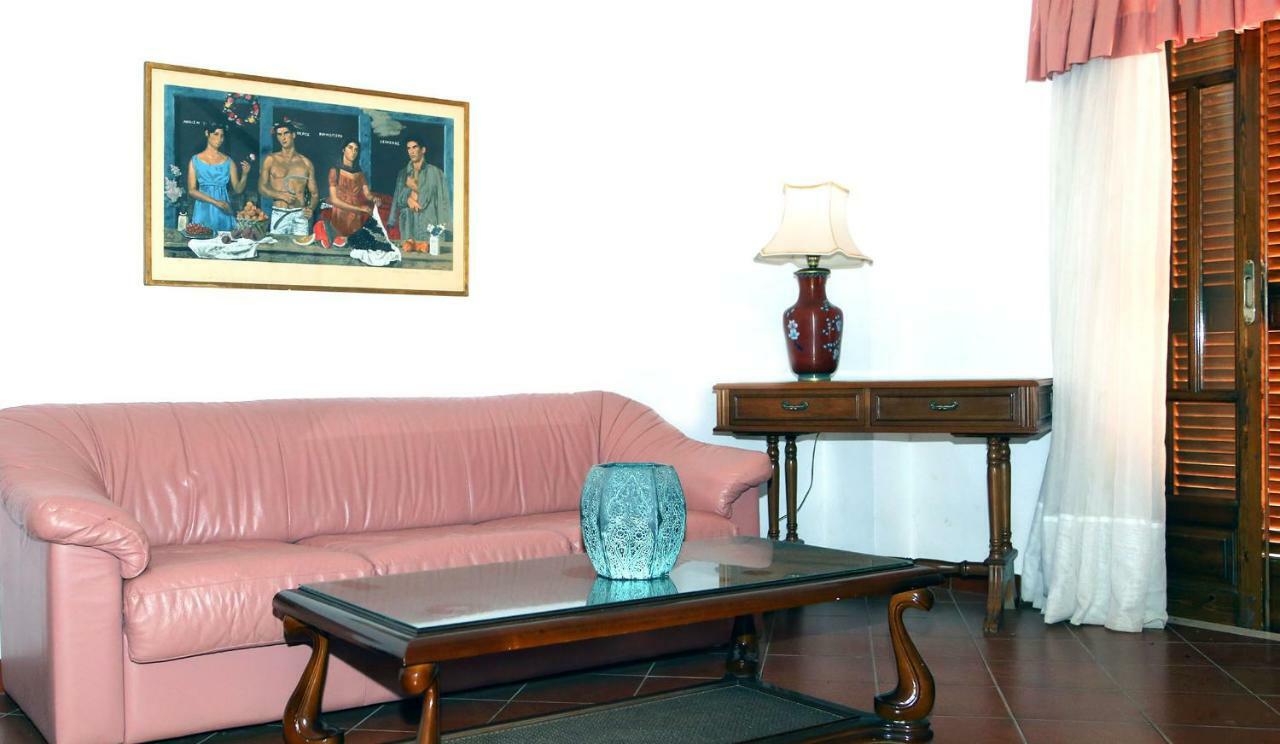 House 3* Kandia
