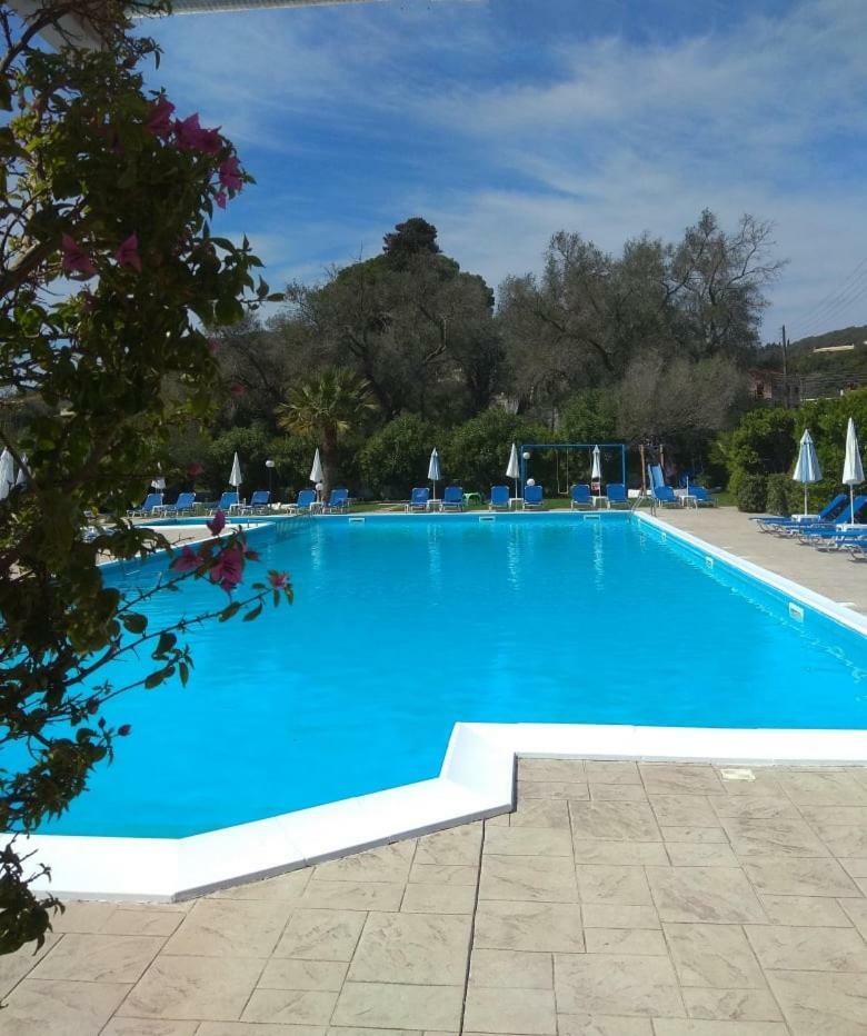 Hotel Egrypos Mpoukaris