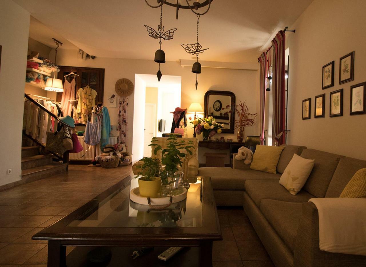 Boutique Kentrikon & 3*