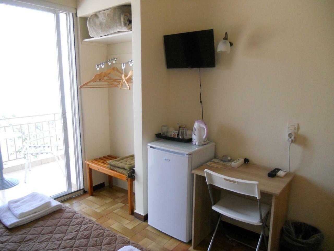 Hotel Milton 2*