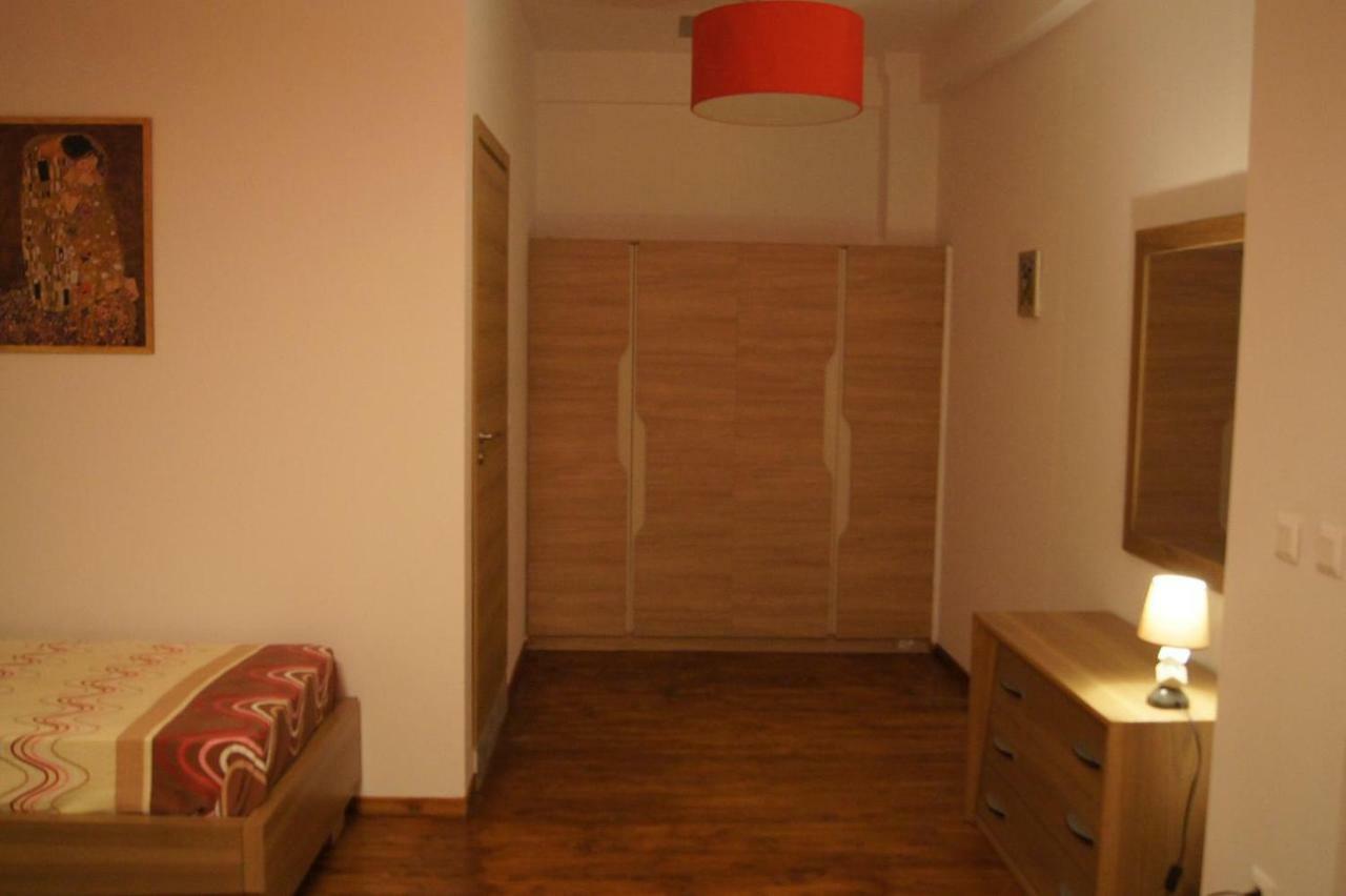 Calypso Aparthotel