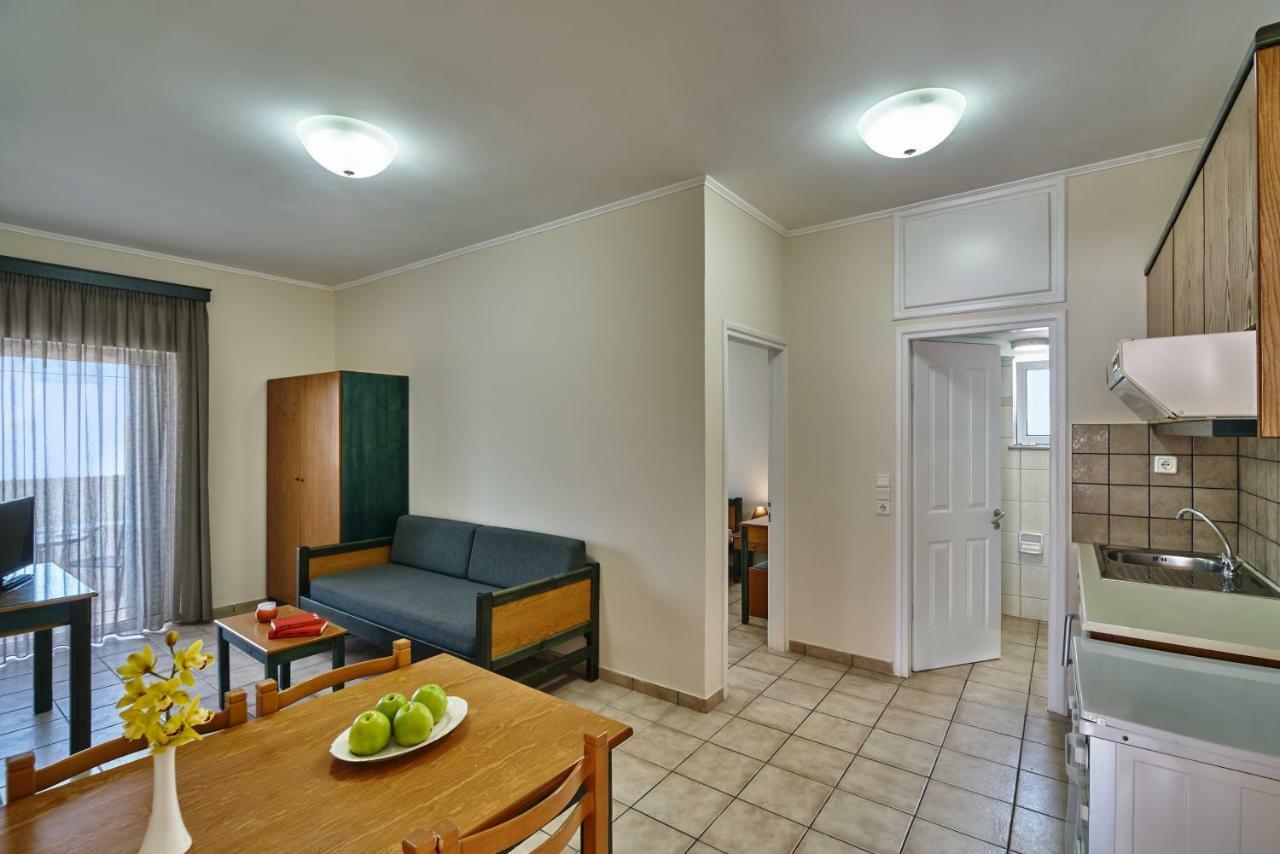 Aparthotel Inea & 2*