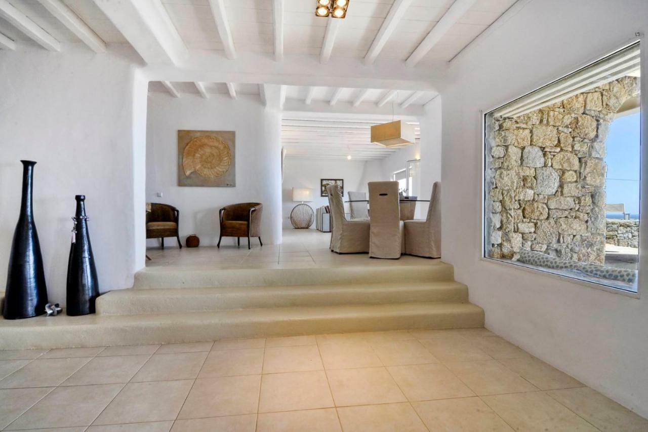 Lia Luxury Villa *