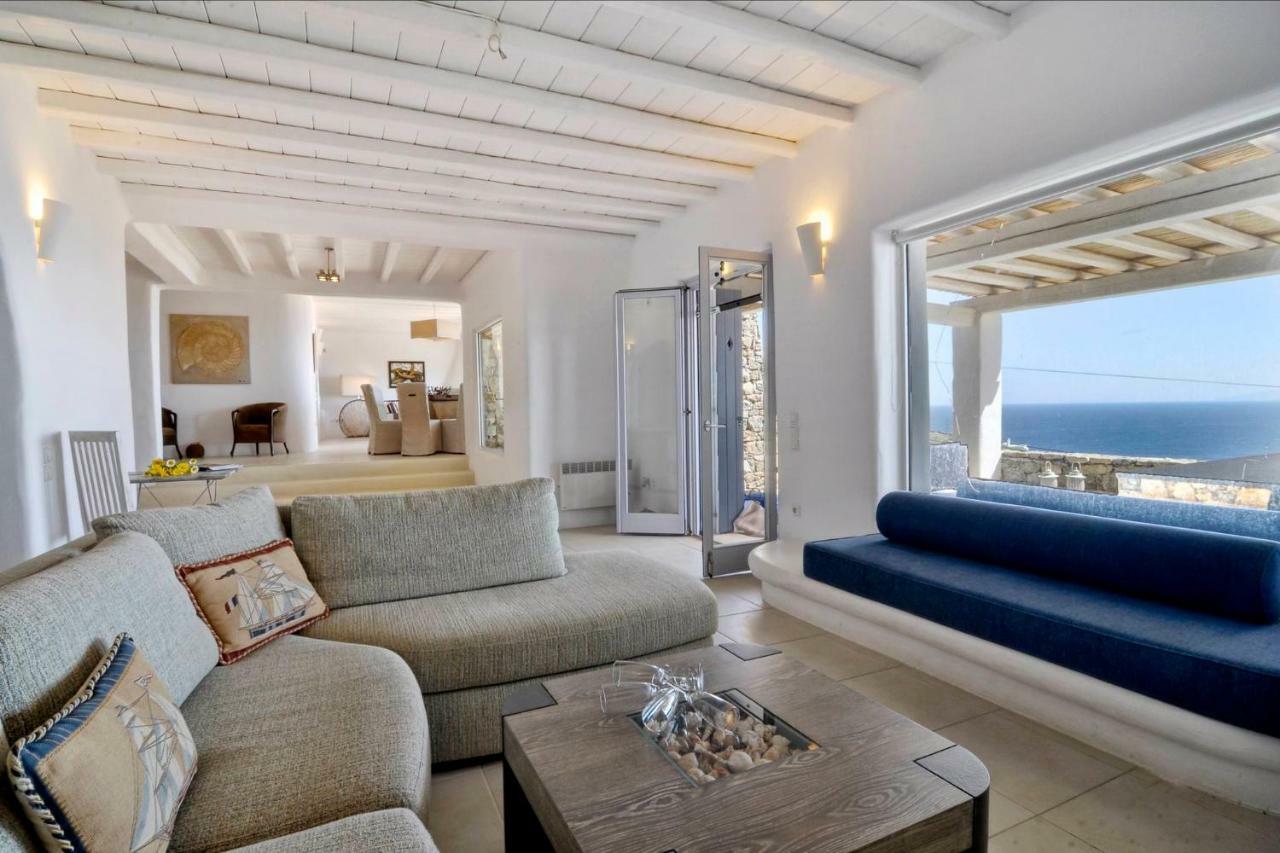 Lia Luxury