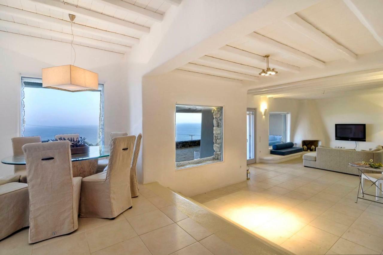 Lia Luxury Villa *